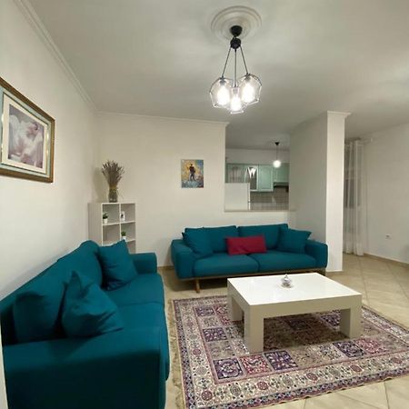 Chlo Apartment 3 地拉那 外观 照片