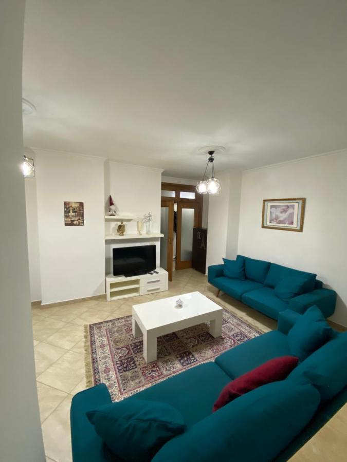 Chlo Apartment 3 地拉那 外观 照片